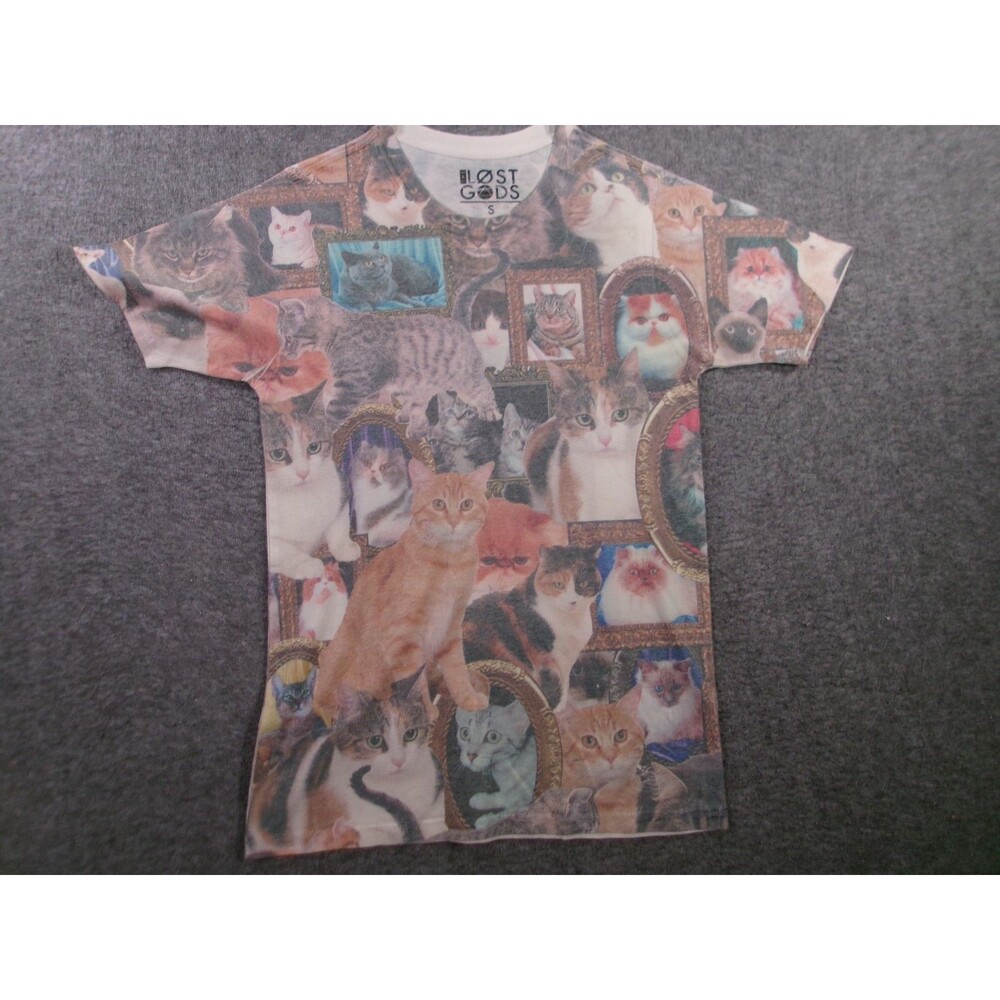 Lost Gods Shirt Mens Small Cats ALP All Over Print Short Sleeve Crew Neck Art
